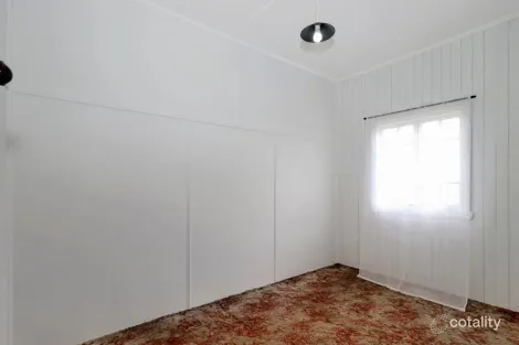 Property photo of 98 Lock Street Stanthorpe QLD 4380