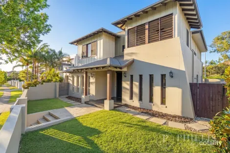 Property photo of 104 Compass Drive Biggera Waters QLD 4216