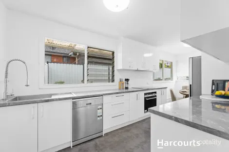 Property photo of 24 Doveton Avenue Eumemmerring VIC 3177