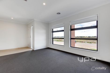 Property photo of 10 Arcturus Drive Kalkallo VIC 3064