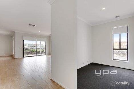 Property photo of 10 Arcturus Drive Kalkallo VIC 3064