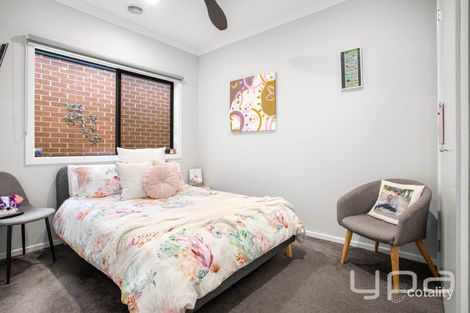 Property photo of 15 Tolkien Boulevard Officer VIC 3809