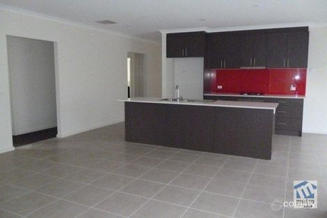 Property photo of 13 Moorhen Boulevard Williams Landing VIC 3027