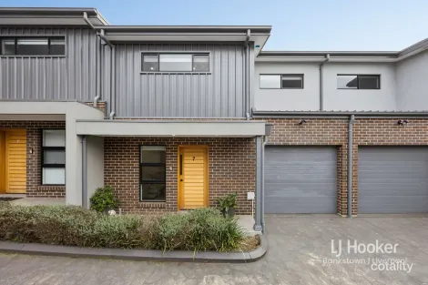 7/9-11 Elouera Cres, Moorebank, NSW 2170