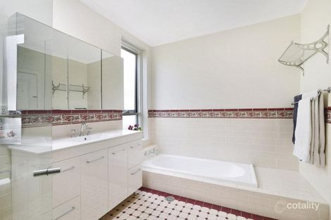 Property photo of 10 Nielsen Avenue Carlton NSW 2218