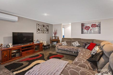 Property photo of 19 Andrew Lane Waggrakine WA 6530