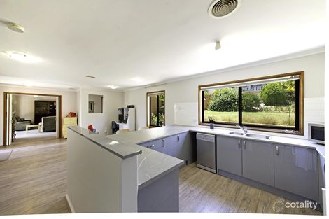 Property photo of 6 North Place Charnwood ACT 2615