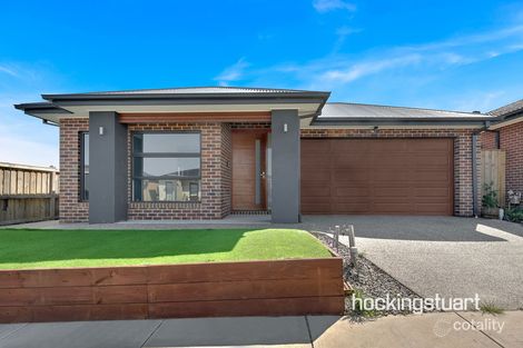 17 Nankeen Loop, Beveridge, VIC 3753