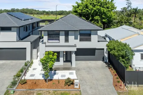 Property photo of 37 Penfold Crescent Rochedale QLD 4123