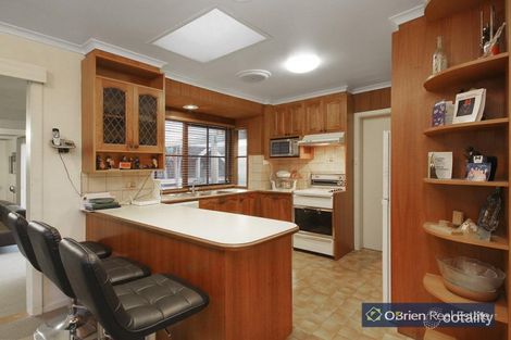 Property photo of 8 Mary Street Hampton Park VIC 3976
