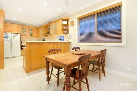 Property photo of 16 Seaview Parade Dromana VIC 3936