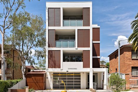 24 Priddle St, Westmead, NSW 2145