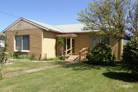 125 George St, Scottsdale, TAS 7260