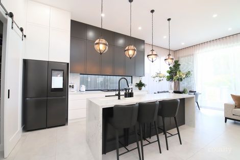 Property photo of 28 Rex Road Georges Hall NSW 2198