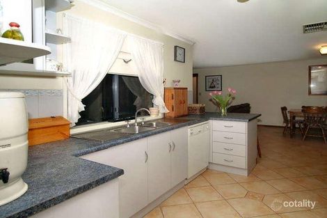 Property photo of 14 Gardenia Drive Woodside SA 5244