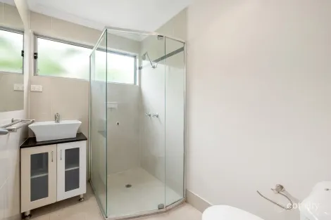 Property photo of 4/20 Nicklin Street Coorparoo QLD 4151