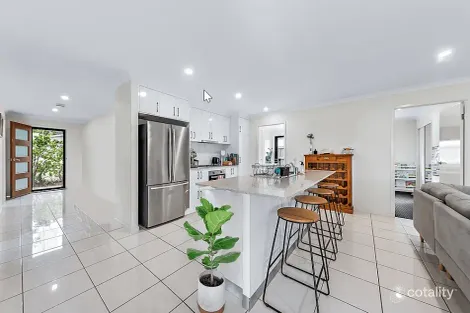 10 Springfield Cct, Cannonvale, QLD 4802