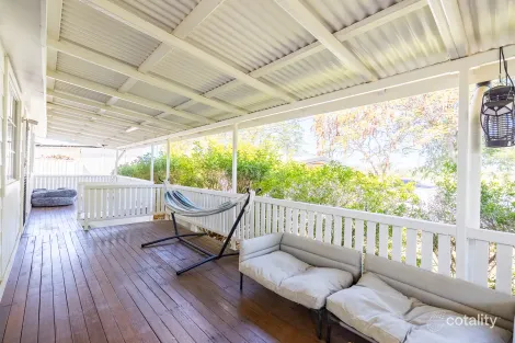 Property photo of 10 Owl Street Longreach QLD 4730