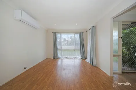 Property photo of 10 Tandara Close Blue Haven NSW 2262