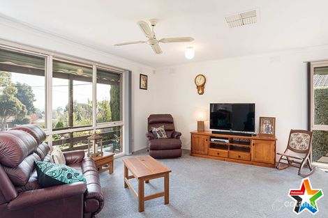 Property photo of 2 Grandvalley Drive Chirnside Park VIC 3116