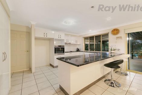 Property photo of 10 Pirra Close Eight Mile Plains QLD 4113