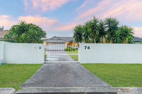 Property photo of 74 Monterey Keys Drive Helensvale QLD 4212