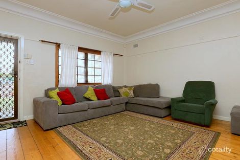 Property photo of 5 Glenn Place Yagoona NSW 2199