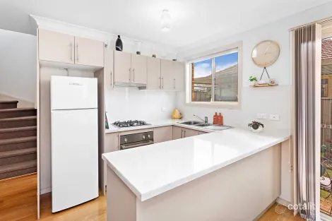 Property photo of 2/55 Park Road East Corrimal NSW 2518