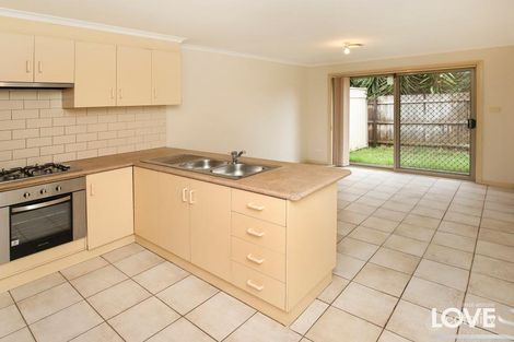 4/4a Whitby St, Reservoir, VIC 3073