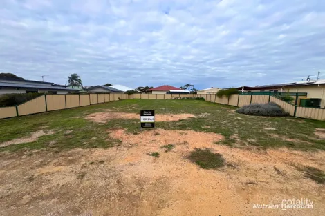 Property photo of 12 McGinniss Way Merredin WA 6415
