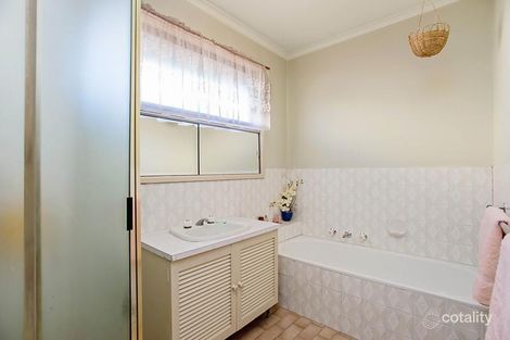 Property photo of 2/13 Hazel Grove Pascoe Vale VIC 3044