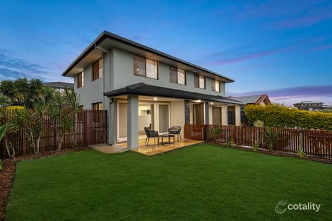Property photo of 18 Urquhart Street Carindale QLD 4152