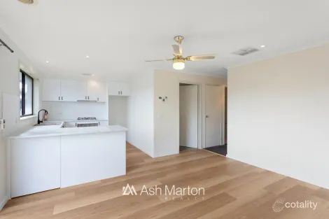 Property photo of 11 Leonard Drive Langwarrin VIC 3910