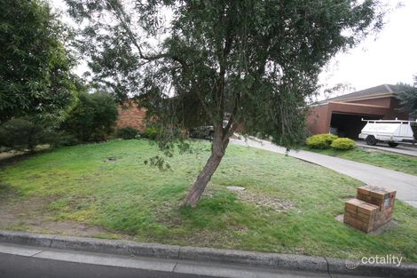 8 Angelica Cres, Croydon Hills, VIC 3136