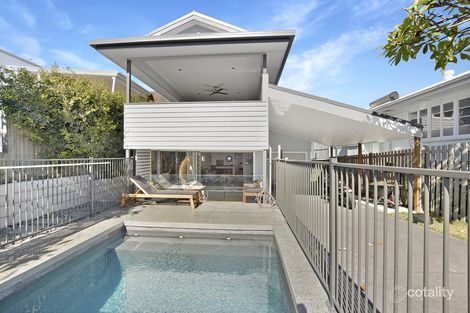 Property photo of 18 Twenty Fourth Avenue Palm Beach QLD 4221
