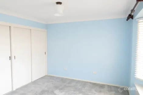 Property photo of 10 Cardew Close Bathurst NSW 2795