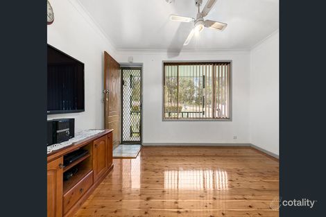 Property photo of 17 George Booth Drive Edgeworth NSW 2285