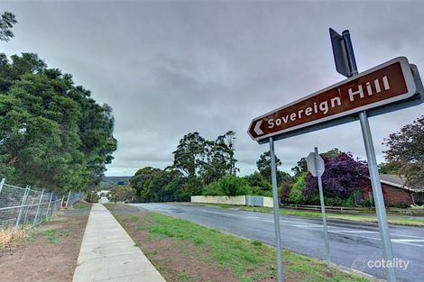 1 Conrad Ct, Golden Point, VIC 3350