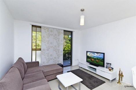 Property photo of 4/1374 Gold Coast Highway Palm Beach QLD 4221
