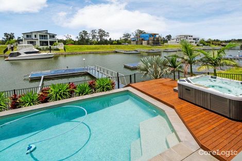 Property photo of 14A Harbourvue Court Helensvale QLD 4212