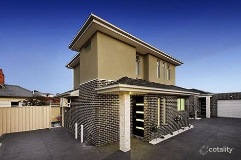 Property photo of 2/47 First Avenue Strathmore VIC 3041