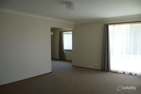 Property photo of 34 Macquarie Grove Caves Beach NSW 2281