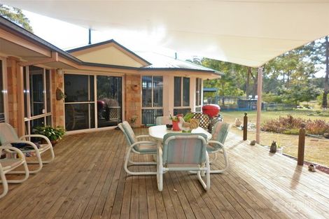 Property photo of 6 The Landing Mossy Point NSW 2537