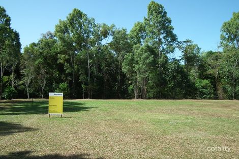 2 Silver Cres, Palm Cove, QLD 4879