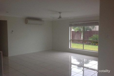 Property photo of 19 Salisbury Place Ooralea QLD 4740