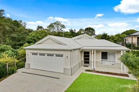 10 Samwell Pl, Nambour, QLD 4560