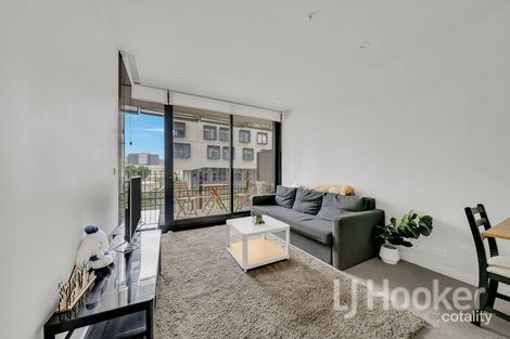 Property photo of 308/151 Berkeley Street Melbourne VIC 3000