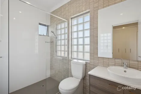 Property photo of 5/151 Huntriss Road Doubleview WA 6018