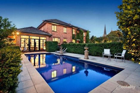 Property photo of 734 Hawthorn Road Brighton East VIC 3187