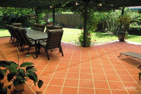 42 Treeview Dr, Burleigh Waters, QLD 4220